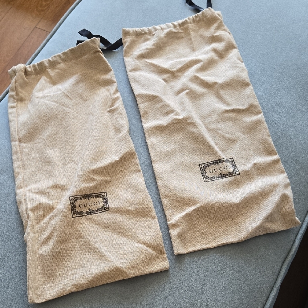 Gucci Tan Dust Bags with Black Logo